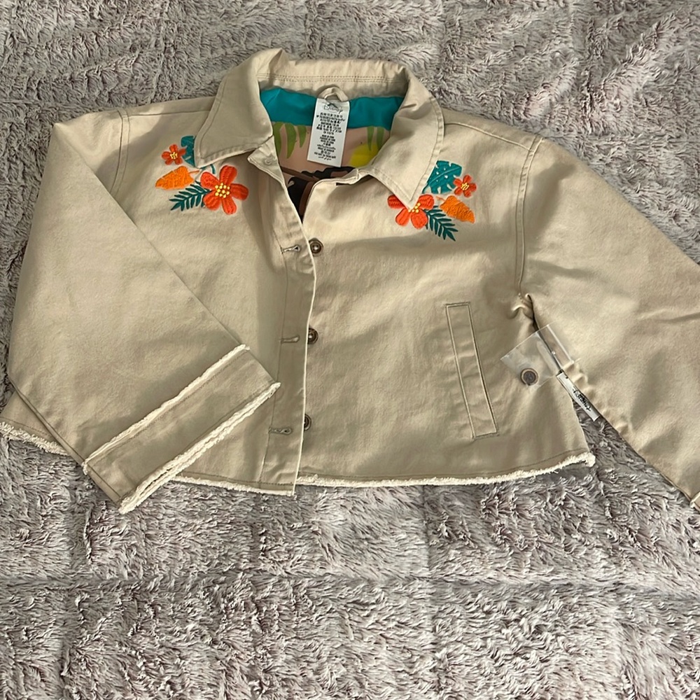 Moana Disney embroidered accent cropped three-quarter sleeve jacket, girls sz 13